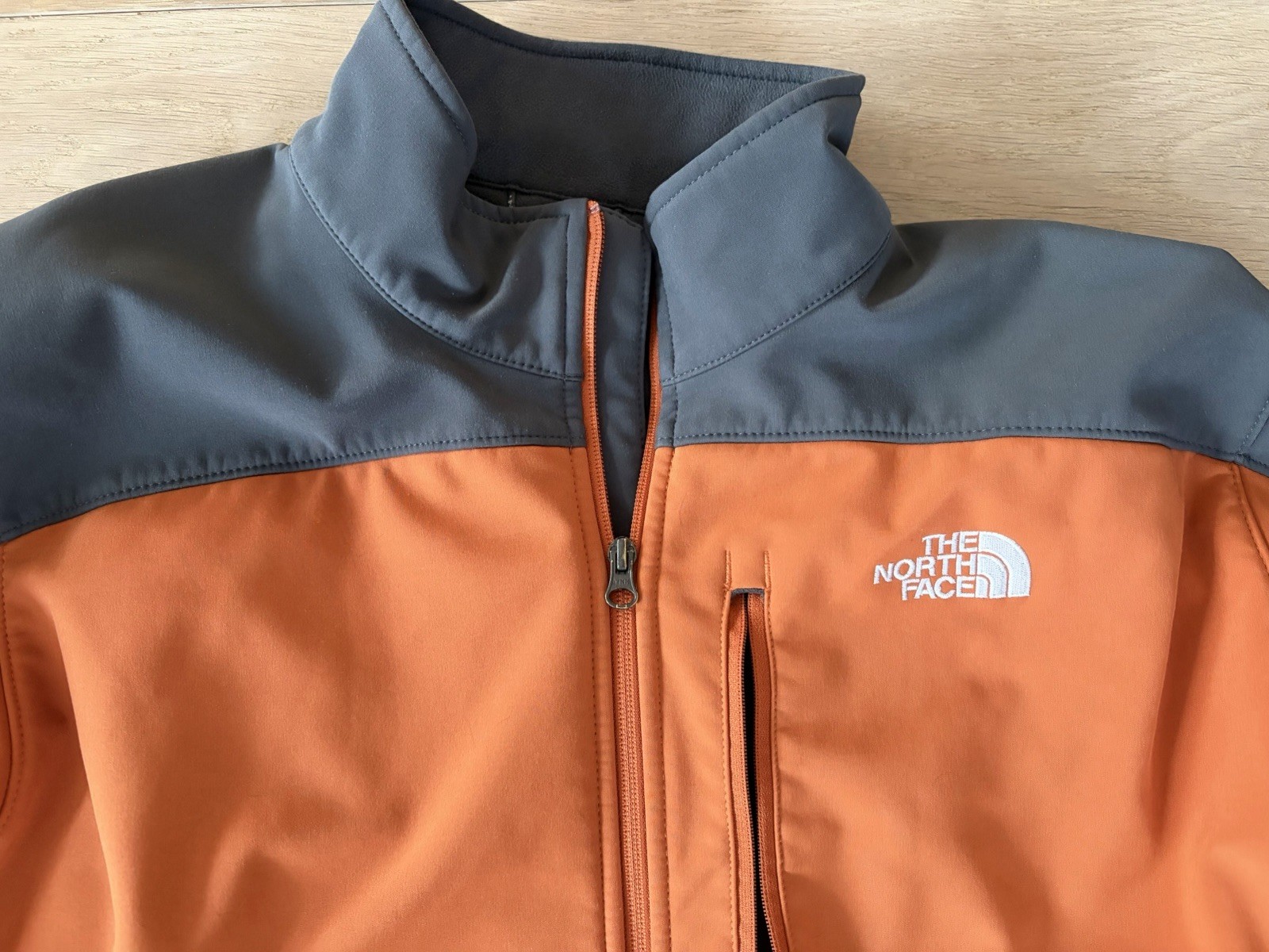 North Face Apex Bionic soft shell jacket fleece i… - image 2