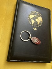 VTG Pfizer Drug Rep Leather Big Pharma Planner Notebook Holder & pill keychain
