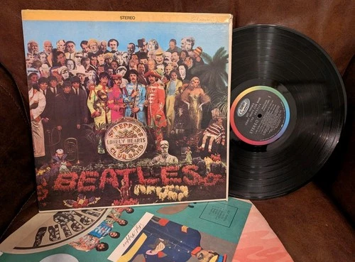The Beatles  Sgt Pepper 1967 Stereo 1st pressing NM- Vinyl