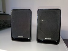 Yamaha NS-B20 Small Stereo Surround / Bookshelf Speakers - 100W 6 Ohm