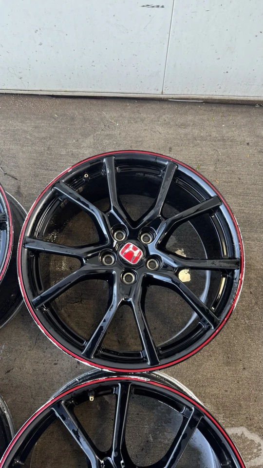 2021 Honda Civic Type R Stock Wheels Used - Image 4 of 4