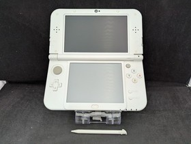 B2110 Nintendo new 3DS LL XL console Pearl White Japan w/pen x