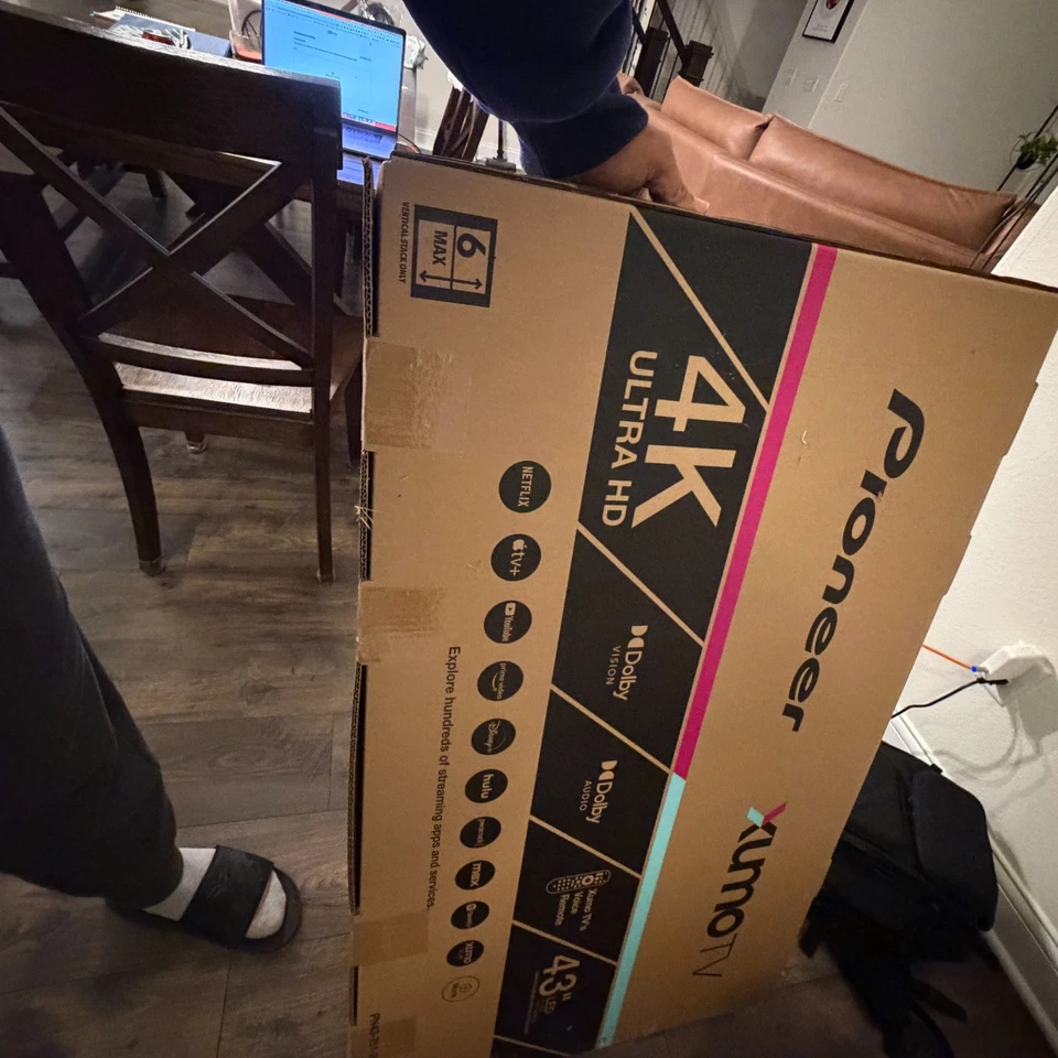 Pioneer PN43-751-24U 43" Class LED 4K UHD Smart Xumo TV Brand New, Unopened - Image 4 of 4