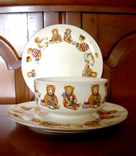 VINTAGE 80's ACTION INDUSTRIES CHILD'S TEDDY BEARS DISH SET 2 PLATES, 1 BOWL