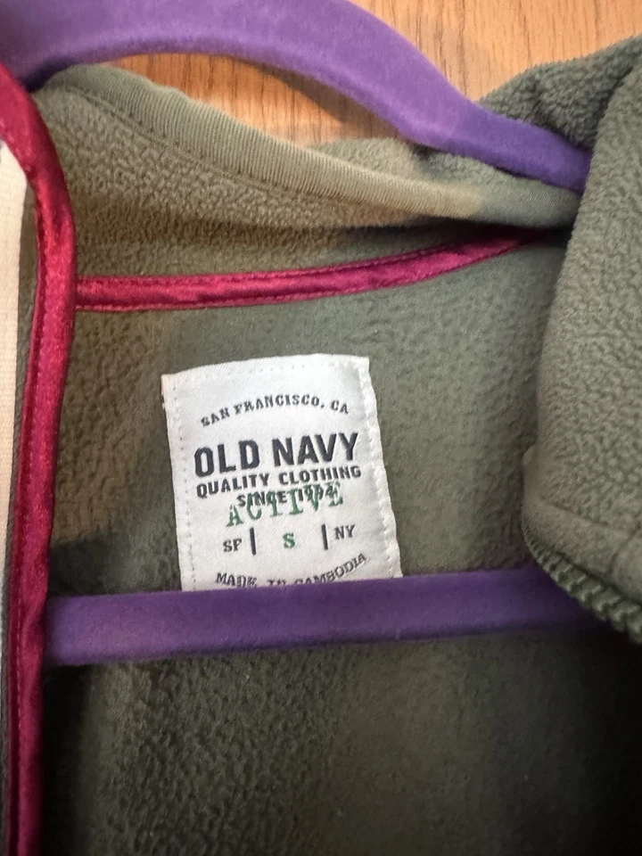 Old Navy fleece zip jacket Green/olive Active Size M Women’s - Image 2 of 4