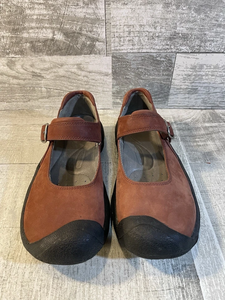 Keen Mary Jane Shoes Light Brown Nubuck Buckle Strap Size 6 Excellent Condition - Image 2 of 4