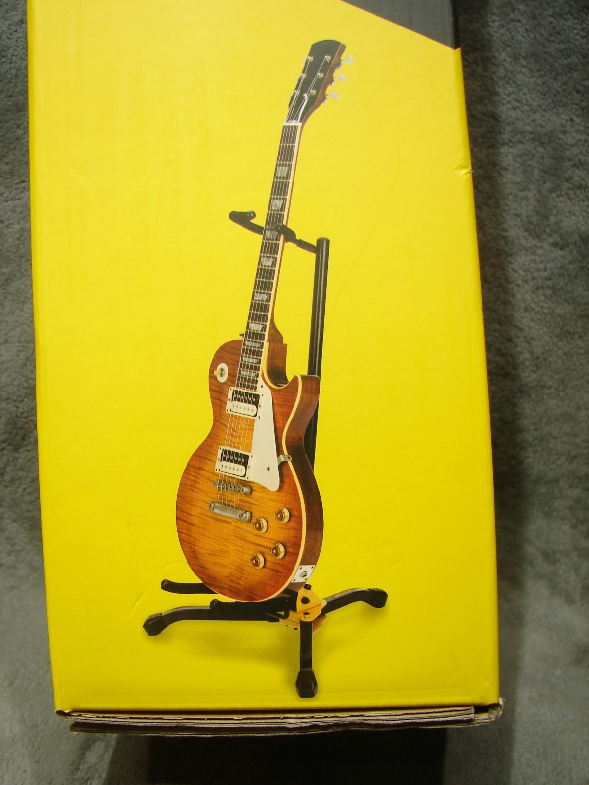 $83 NEW IN BOX Hercules GS405B Guitar Bass Stand Live Studio Bought @ Sweetwater