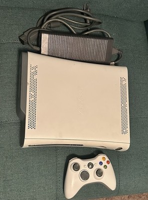 Microsoft Xbox 360 White Console