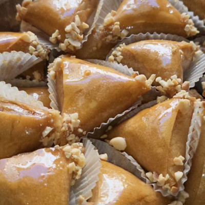 1KG BRIWAT, ALMOND Briwat, Moroccan Pastry, Sweet Pastry,Traditional Briwat