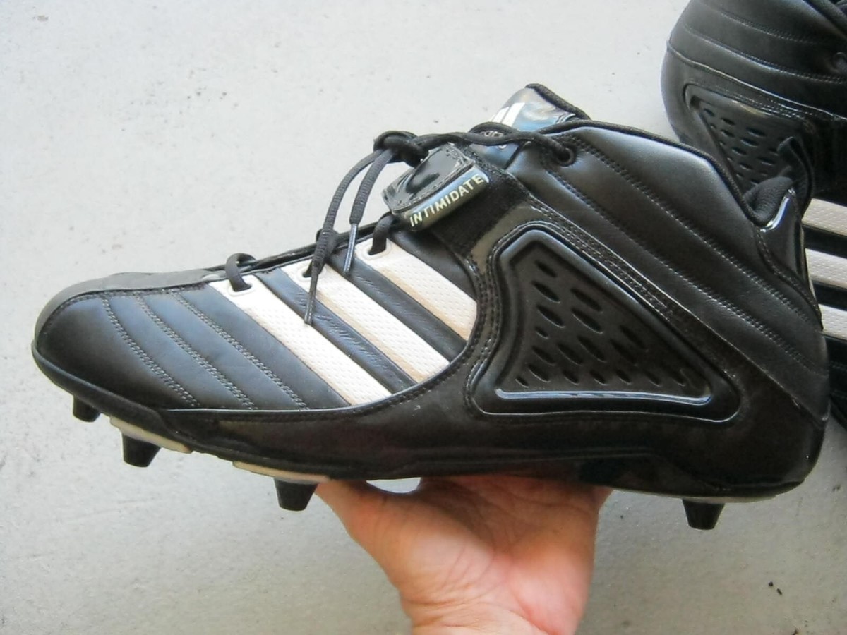 Adidas‎ New Pro Intimidate D 3/4 Men\'s Football Cleats Black & White Sz US 11.5 ADIDAS PRO INTIMIDATE D 3/4 FOOTBALL CLEATS BLACK & WHITE  main image 3