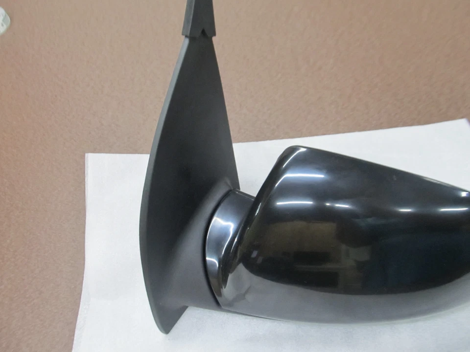 ESPEJO RETROVISOR LATERAL CONDUCTOR FIT SYSTEM 62090G CHEVROLET, PONTIAC, SATURN 04-09 Foto 4 de 4
