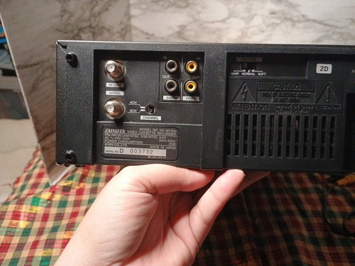 Aiwa HV-M110SSH PAL/MESECAM/NTSC 3.58/4.43 Multi Converter Worldwide VCR M110S - Picture 6 of 7