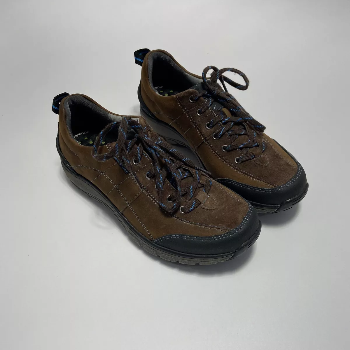 clarks waterproof shoes womens