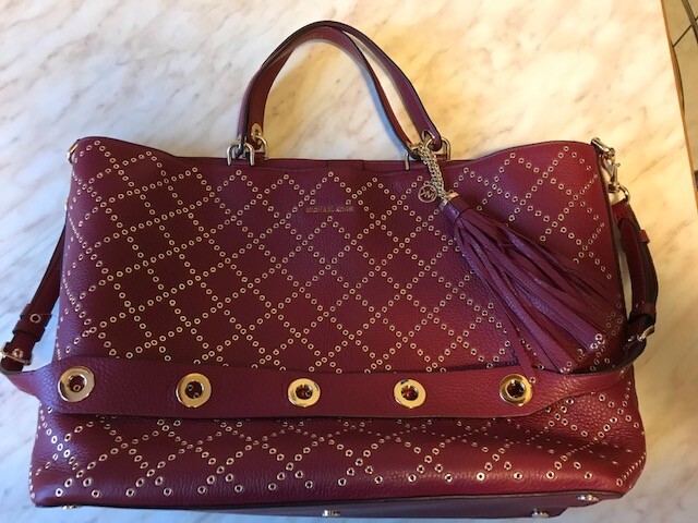 Borsa nuova Michael Kors mai usata con sacco portaborsa e scontrino € 595,00