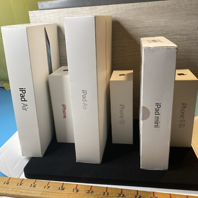 RARE iPhone 5se 128GB Box + Lot 5 Of iPad Air iPad Mini iPhone 7 5s Empty Boxes