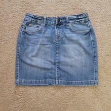 Tommy Hilfiger Classic Medium-Wash Denim Mini Skirt Size 6