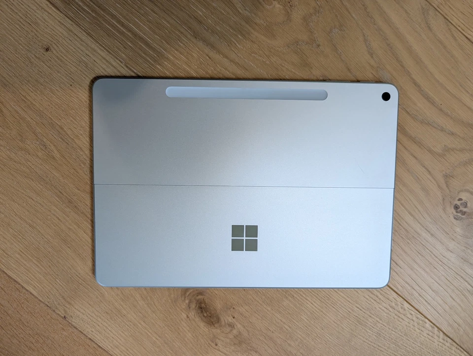 Microsoft Surface Pro 12 2025 12" Snapdragon X Plus 16GB 256GB - Platinum - Image 3 of 4