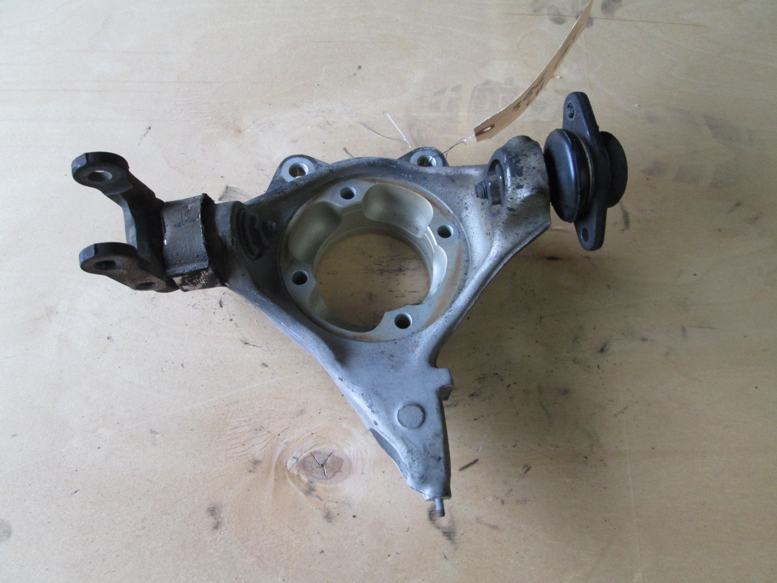 Ferrari 355 LH Front Stub Axle /  Steering Knuckle / Spindle (D)  # 175488