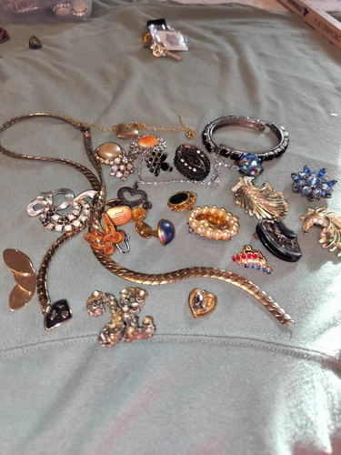 Large Lot of Vintage Costume Jewelry for Parts 25 Pieces