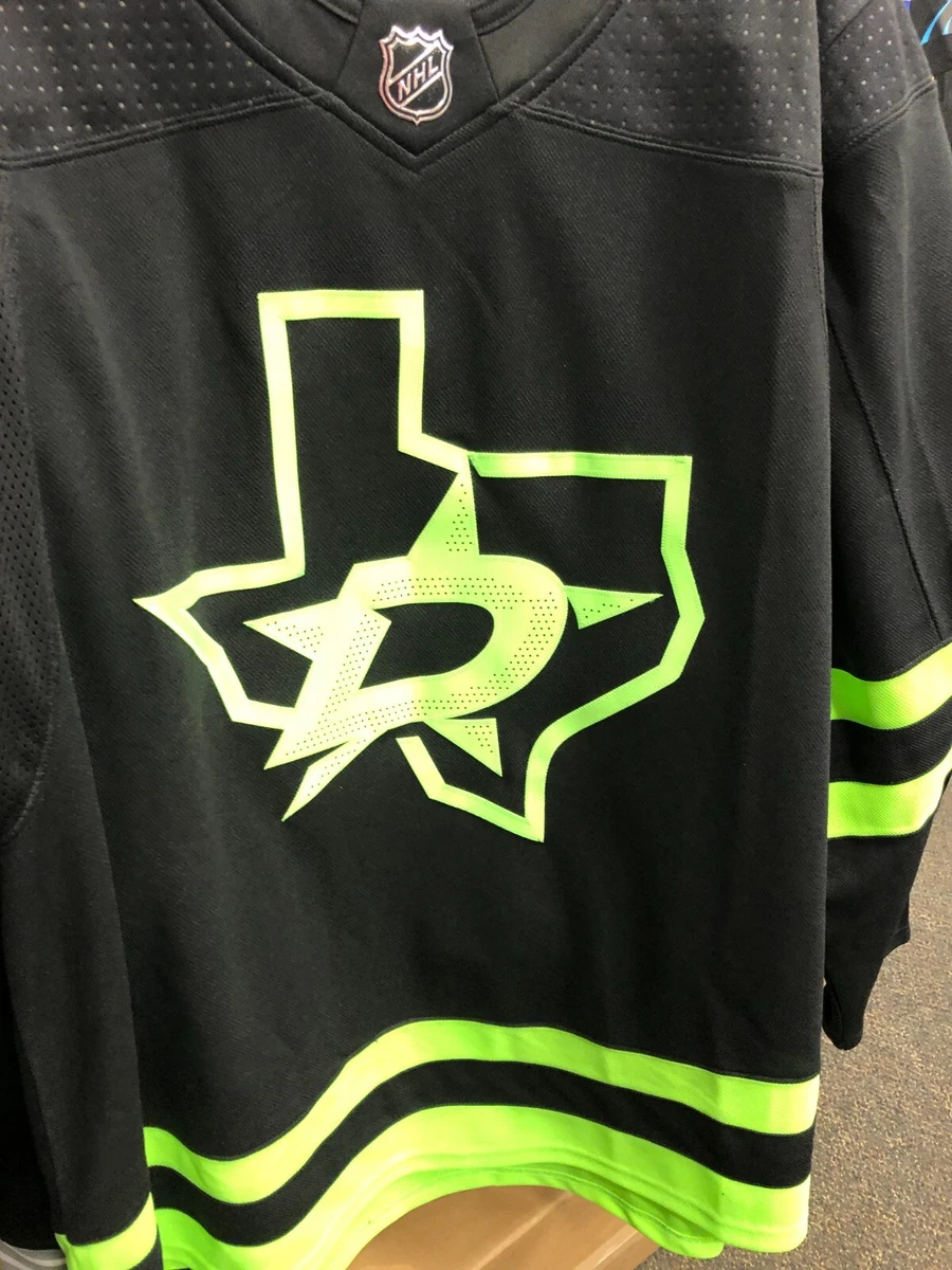 The Dallas Stars' Blackout Jerseys Are Awesome