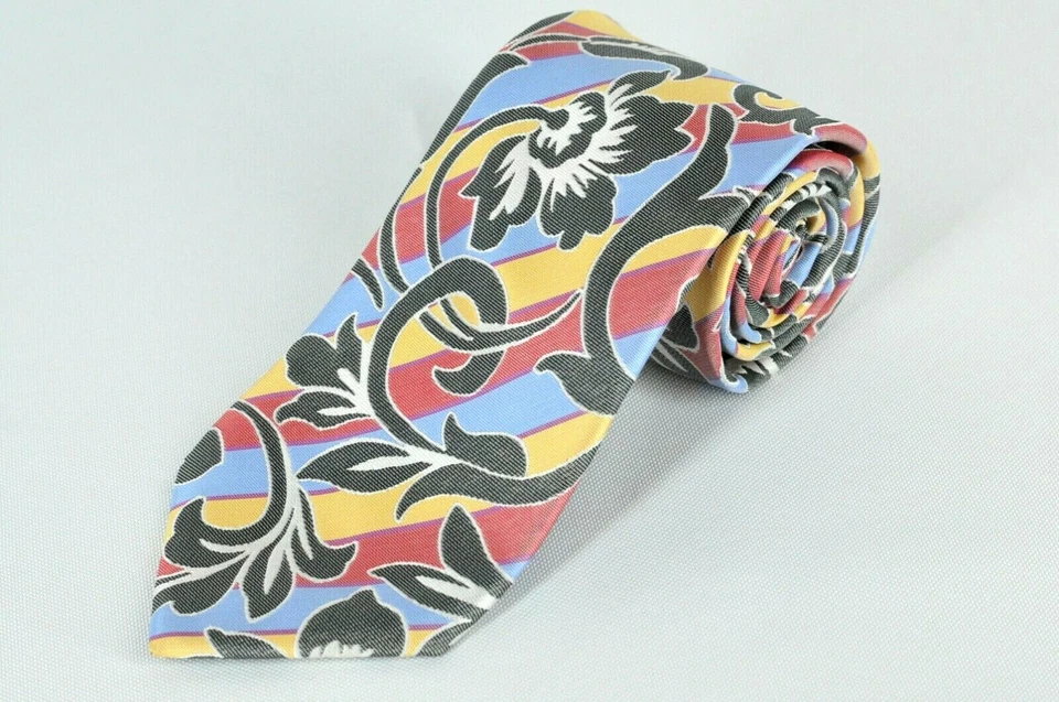 Gravata Lord R Colton Masterworks - Gravata de seda floral trípoli cinza e amarela - Nova - Imagem 2 de 4