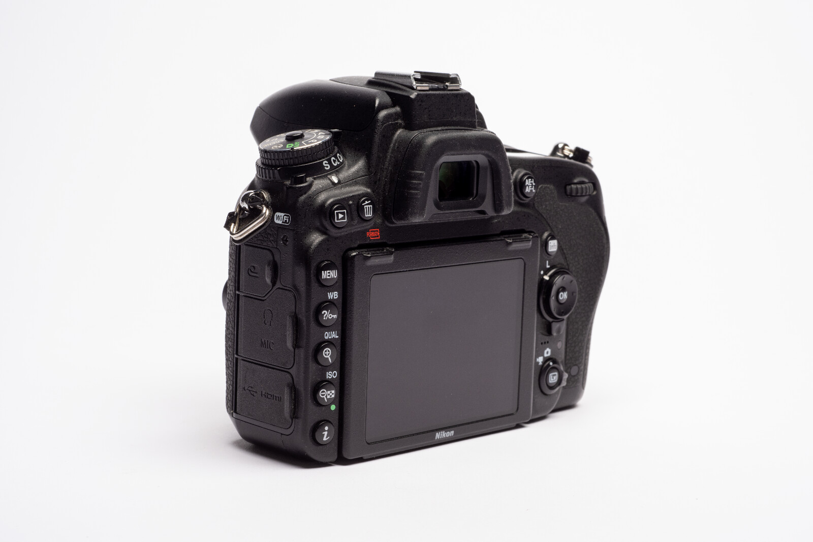 Nikon D750 Digital SLR Camera (Body Only) 18208015436 eBay