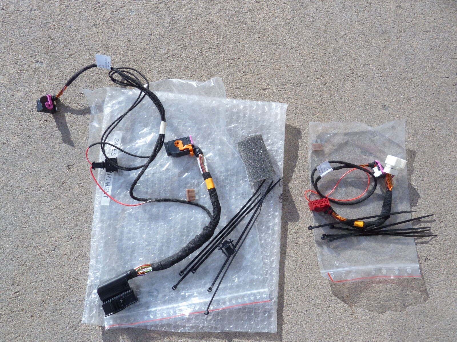 Lamborghini 400998381 400919653 Track and Play For Display