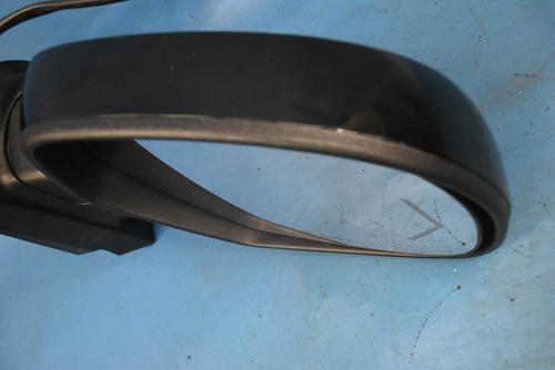2009-2014 CHEVY GMC SUBURBAN BLACK RH PASSENGER SIDE DOOR MIRROR TURN SIGNAL OEM - Picture 3 of 10