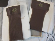 HANES Cantrece ll Heel  Toe vtg NYLONS Sz 9 1/2, 10 1/2 Long TOWN TAUPE 2 Pair