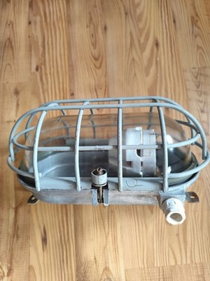 große Bunkerlampe EOW Fabriklampe DDR Industrielampe, explosionsgeschützt 35 cm