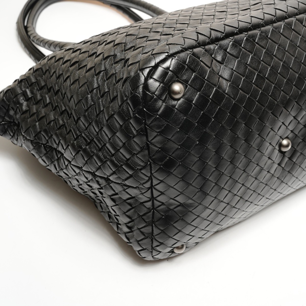 Bottega Veneta Intrecciato Leather Tote Bag Black 16.5 x 10.2 x 8.3 in thumbnail 4