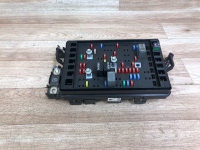 CHEVY TRAILBLAZER ENVOY OEM FRONT SAM FUSE BOX RELAY FUSES ASPEN BLOCK 5.3L 2003