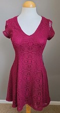 NWT EXPRESS | Size XS | Burgundy Lace Dress Fit & Flare Short Sleeve Lined
