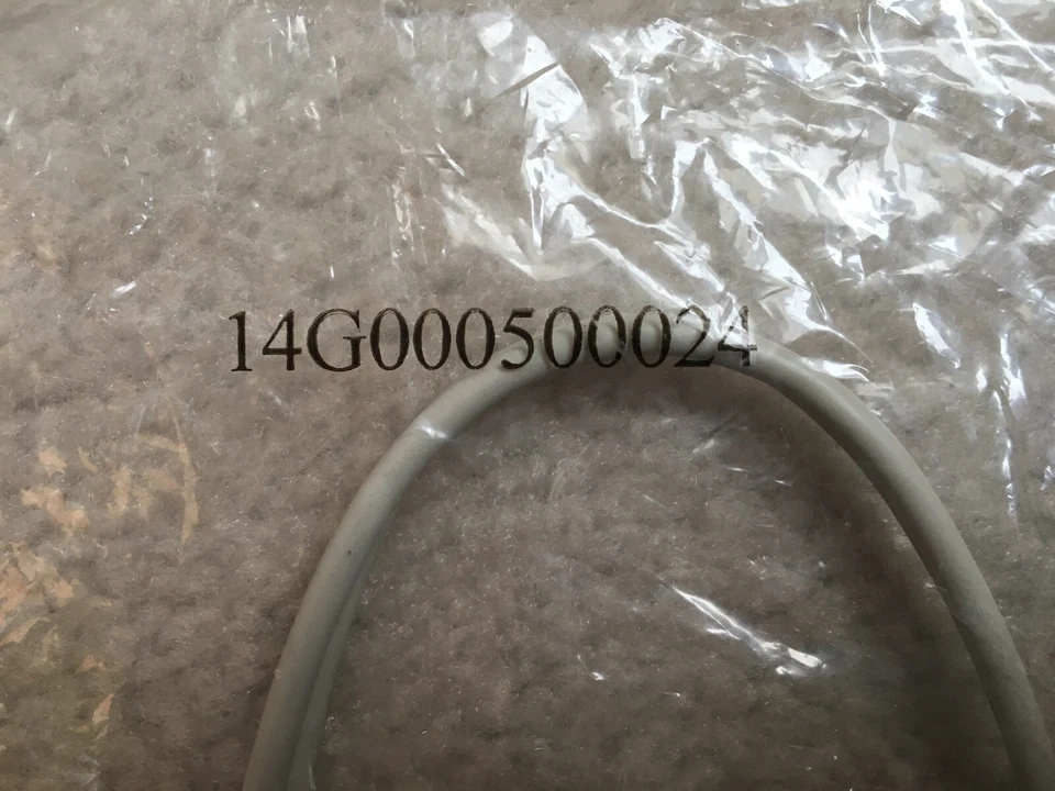 ASUS P/N:14G000500024 2 Port USB 2.0 Cable - Image 2 of 4