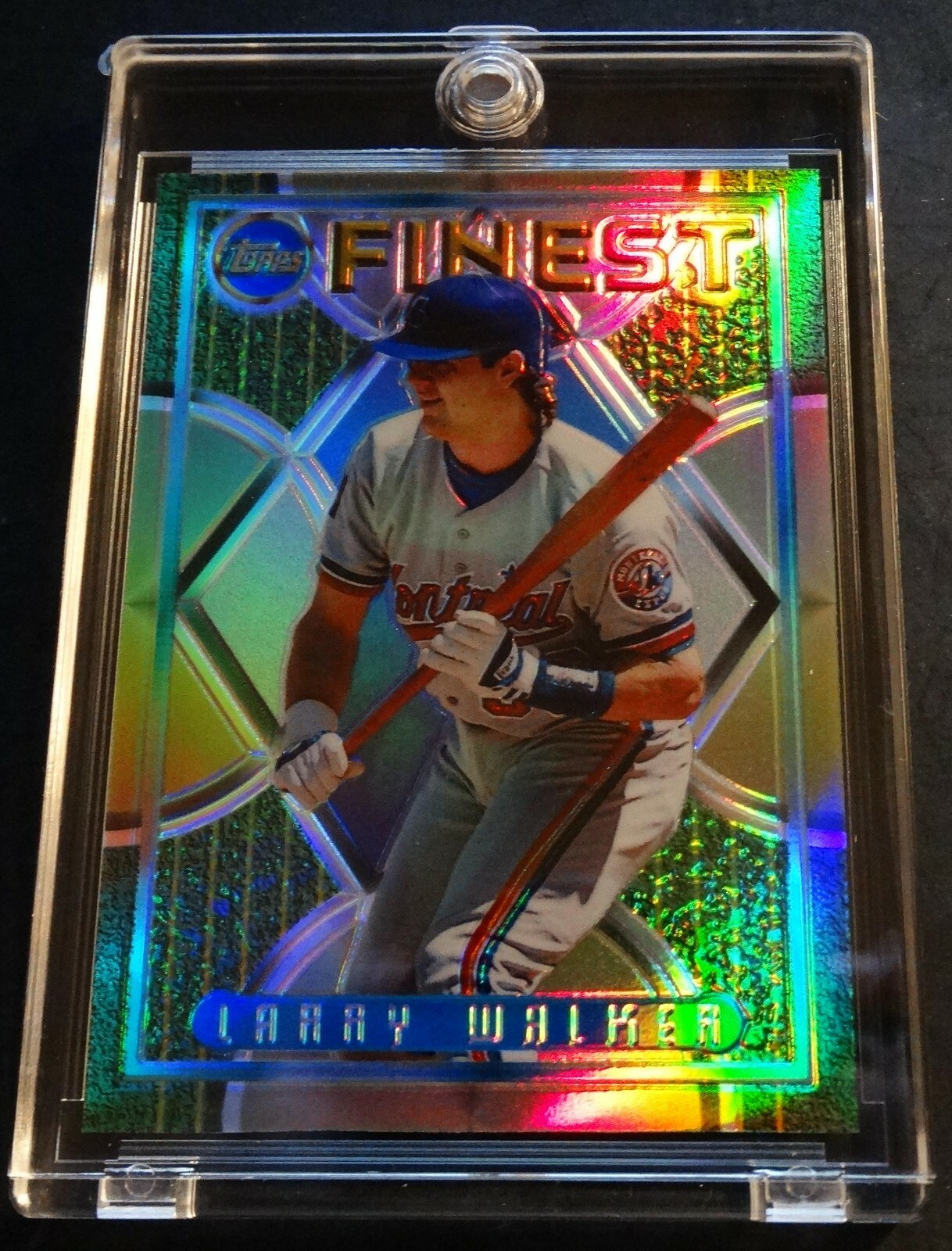 1995 LARRY WALKER TOPPS FINEST REFRACTOR #215 MONTREAL EXPOS (974)