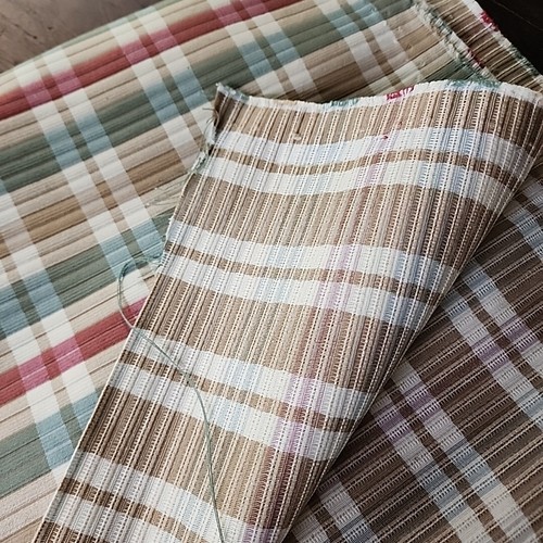Ivory Blue Brick Red Camel Plaid Upholstery Fabric 2 Yards 58" Wide Ribbed - Picture 3 of 4