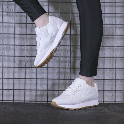 Women\u0026#039;s Shoes Nike Delfine Sneakers Sport uk 7 AQ2230 103 | eBay