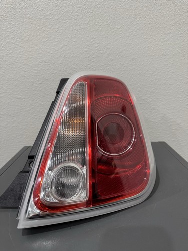 2013-2019 Fiat 500 Right (passenger) Side Tail Light Tail LampOEM Used - Picture 9 of 9