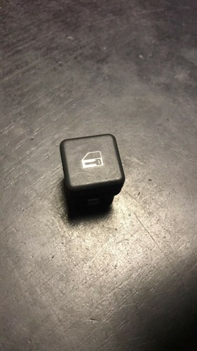 BMW Licht Zentralverriegelung Verriegelung Schalter Taster 8360828