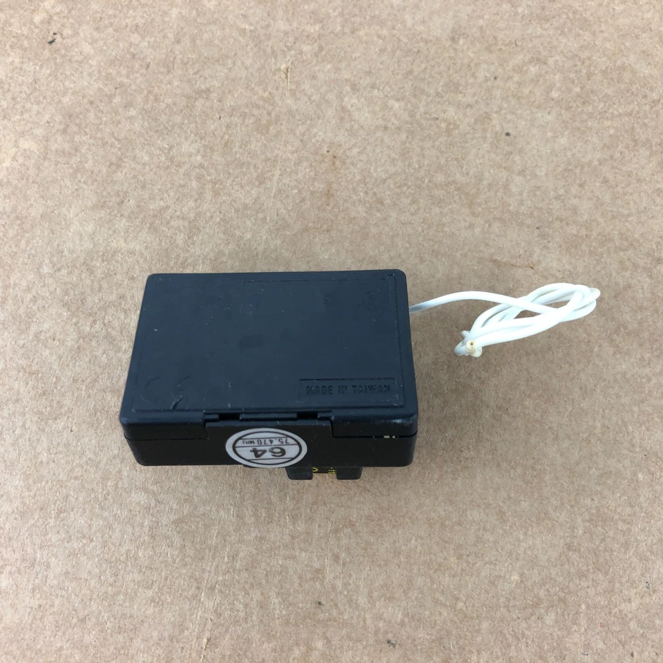 FUTABA FP-R122 JE Receiver AM 2 Channel 75.47 MHz # 64 Vintage RC Car Truck - Image 3 of 3