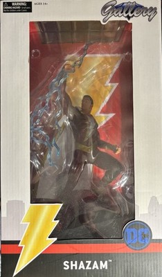 SHAZAM DC Gallery Action Figure Diamond Select Gallery Diorama Statue New OOP