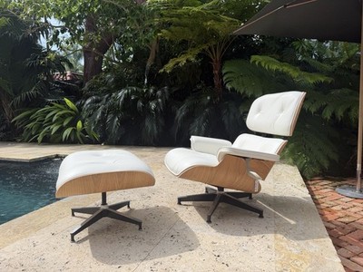 Herman Miller White Oak Eames Lounge Chair & Ottoman - All Grain White Leather