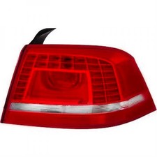 Rückleuchte Heckleuchte rechts äusserer Teil für VW Passat 362 Bj. 10-14