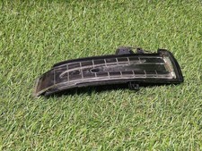 Mercedes-Benz C W204 2010 Rechts Spiegelblinker A2129067301 DTR71384 Mercedes-Benz C W204 2010 Rechts Spiegelblinker A2129067301 DTR71384