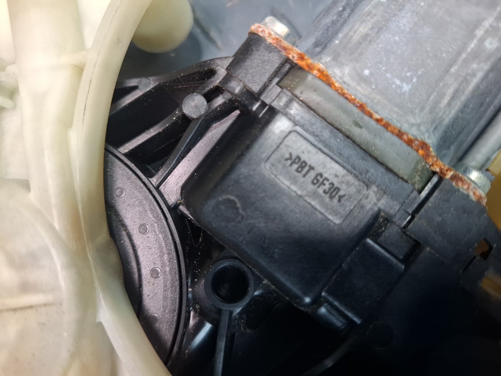 Maserati Levante 2017-2020 Front Left Window regulator