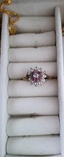 Stunning unique women gold marriage ring, pre owned still looks fabiolous.size P