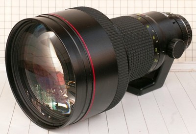 Tokina AT-X SD 300mm 1:2.8 Superteleobjektiv für PENTAX-KA und RICOH-KR