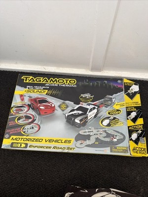 Tagamoto Enforcer Road Set motorisierte Autos Rennbahn Spielset Hasbro OVP
