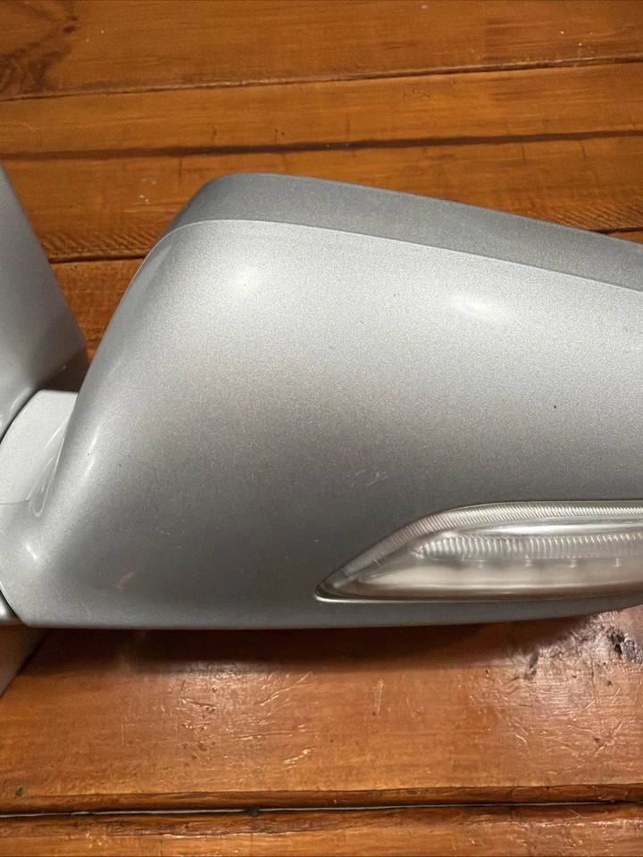 2007-2008 Acura TL Espelho de Porta com Vista Lateral Esquerda para Motorista Sinal de Virada OEM PRATA - Imagem 3 de 4