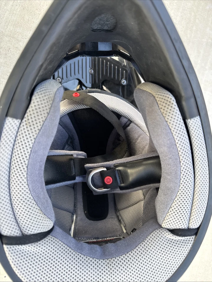 Kbc Dirt Bike Helmet medium 57-58cm - Image 3 of 4